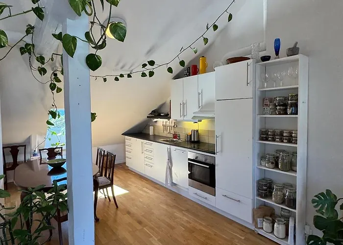 Leilighet Spacious Loft In Trendy Area